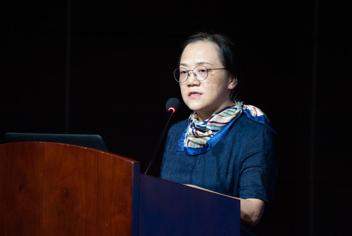 武漢市城鄉(xiāng)建設(shè)局勘察設(shè)計與科技處副處長 徐蘭 武漢市城鄉(xiāng)建設(shè)局勘察設(shè)計與科技處副處長 徐蘭